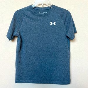 Boys grayish blue Under Armour shirt in youth extra large
